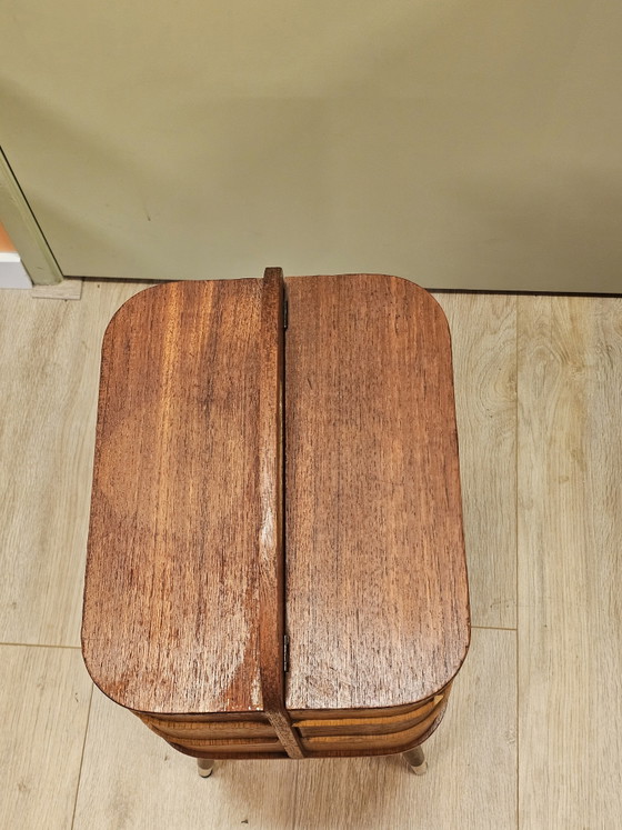 Vintage Teakfineer Naaikastje Naaibox Naardoos – Nachtkastjes, Wood (photo 9 of 12)
