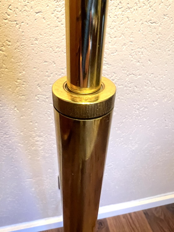 Image 1 of GKS - Gebrüder Knappstein Leuchten - Mid Century Lampadaire En Laiton Avec Bras Pivotant, Abat-jour Beige Allemagne, Années 1960