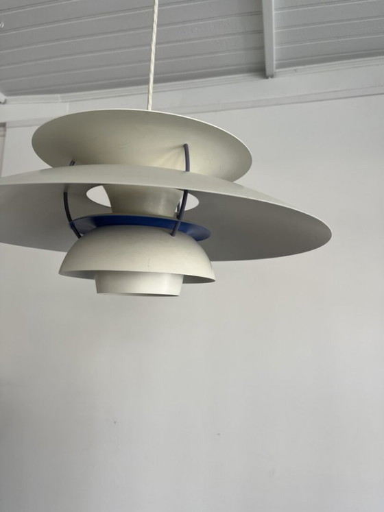 PH 5 Hanging Lamp – Poul Henningsen For Louis Poulsen – Pendant lamps, Aluminium (photo 3 of 17)