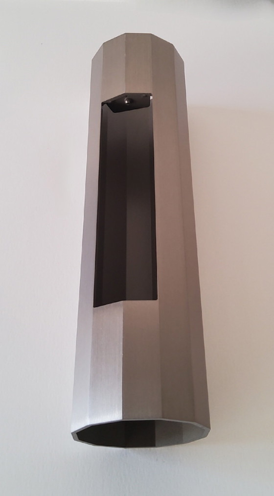 Image 1 of Apliques de pared facetados de níquel mate