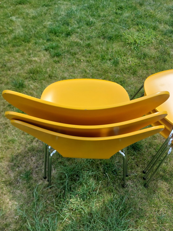 Image 1 of Set di 6 sedie Butterfly serie 7 di Fritz Hansen – Gialle – Vintage