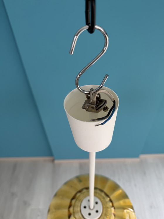 Image 1 of Vintage hanglamp uit het midden van de 20e eeuw / ruimtevaarttijdperk - amberkleurig, jaren 60/70