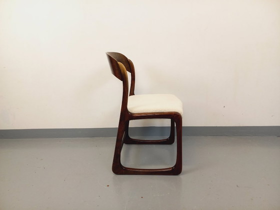 Image 1 of Sedia a slitta vintage in legno e tessuto bouclé del marchio Baumann degli anni '70