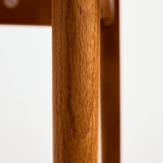 Image 1 of MK11104 Table de salle à manger restaurée en teck et chêne