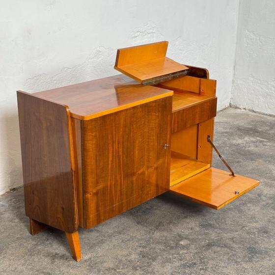 Image 1 of Mid-Century Dressoir van František Jirák voor Tatra Nábytok, jaren 60