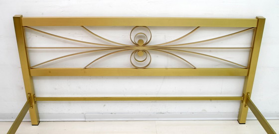 Image 1 of Cama de matrimonio Luciano Frigerio de latón satinado y dorado, años 70