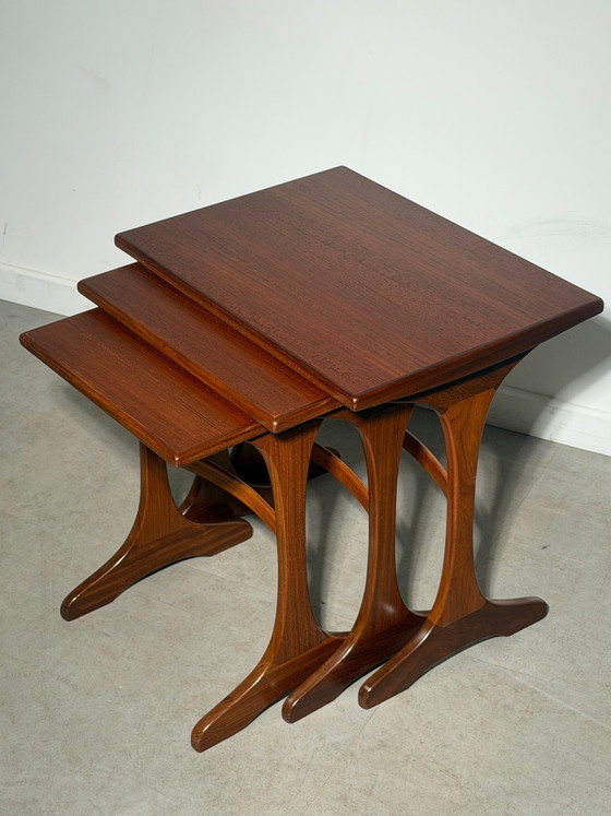 Vintage Teak Nesting Tables – Set of Three – Mid-Century Modern – Side tables, Wood (photo 3 of 4)