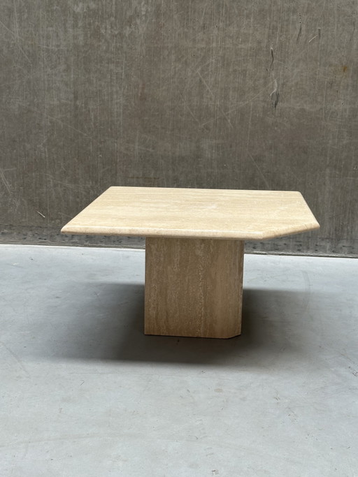 Table basse/table d'appoint vintage en travertin