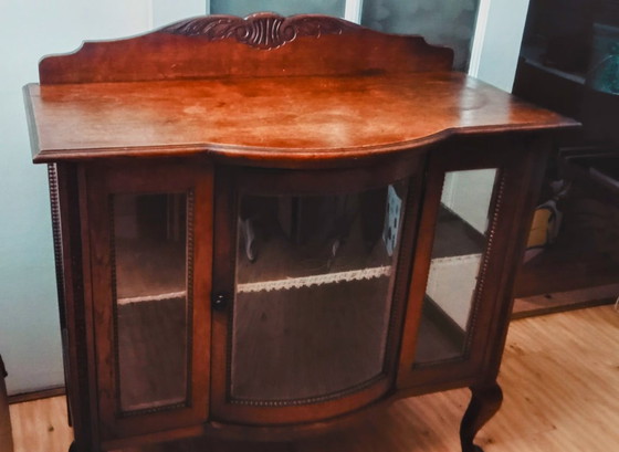 Image 1 of Autentica vecchia credenza da tè olandese, vetrina con anta curva e vetro inciso