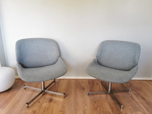 Set of 2 vintage Artifort Exquis armchairs