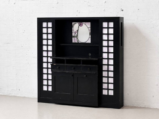 Remodeled sideboard by Charles Rennie Mackintosh, 1970s, for the Bern Casino – dressoirs, Glass, Wood