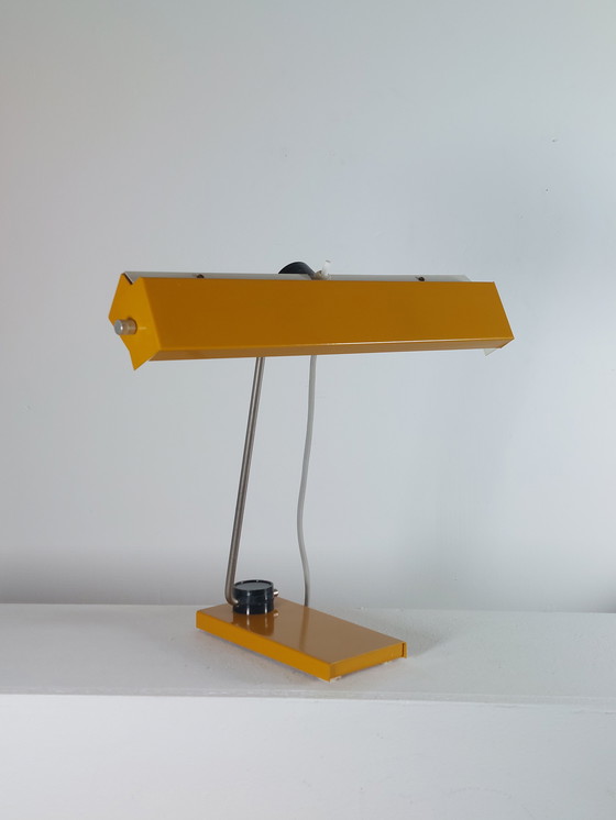 Image 1 of Lampada da scrivania vintage gialla di design di metà secolo Klaus Musinowski