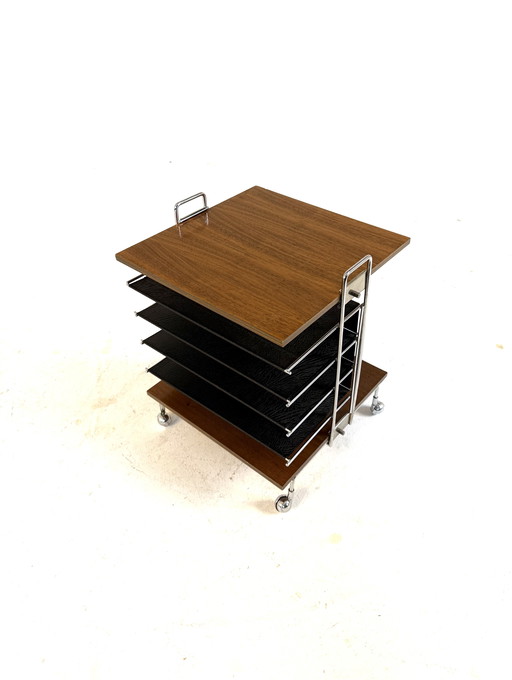 Carrello da lettura vintage in noce anni '60