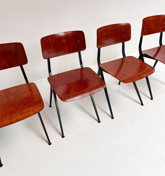 Image 1 of Ensemble de 4 chaises d'école par Ynske Kooistra pour Marko Holland, 1960