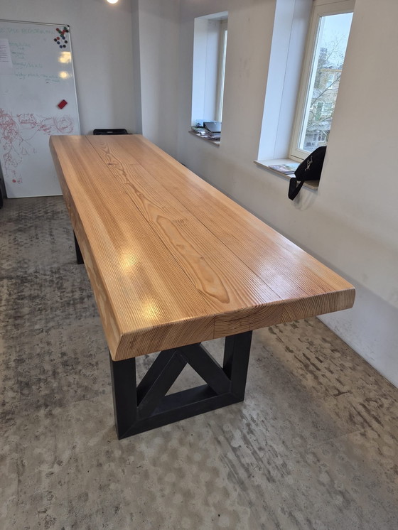 Image 1 of Tavolo lungo e alto