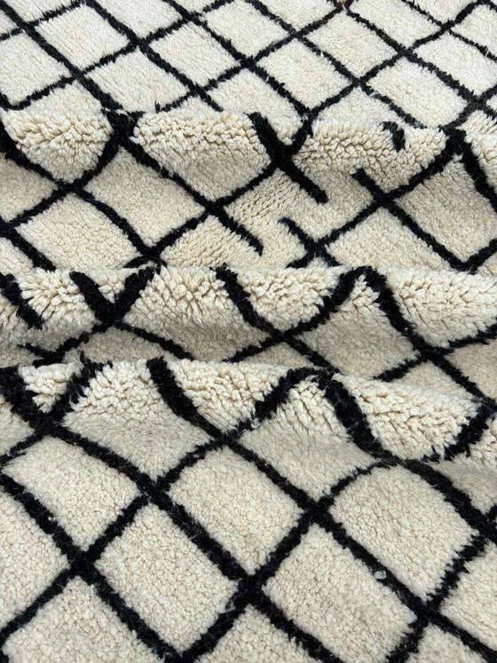 Magnificent handcrafted rug 200/300cm – Rugs & carpets, Wool (photo 3 of 7)