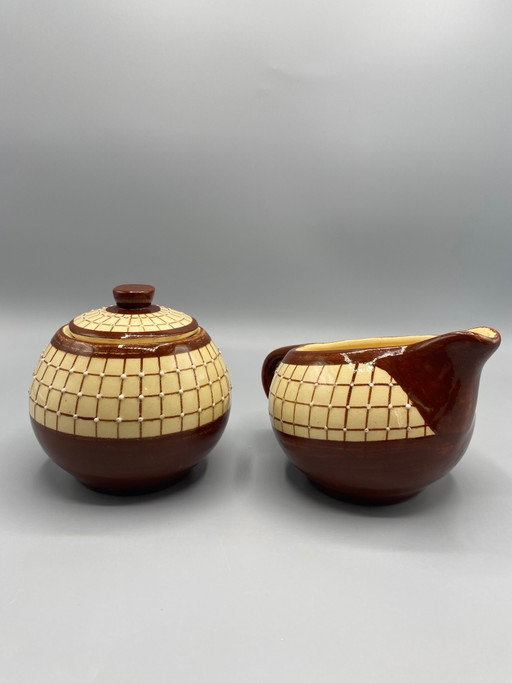 Zuccheriera e lattiera Longchamp – Modello Colmar – Decorazione a scacchiera con perline – decoratieve objecten, Art Deco