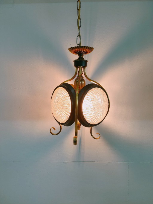 Bellissimo lampadario a sospensione degli anni '60