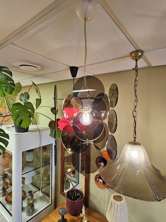 Image 1 of Lampada a sospensione vintage in plexiglass color malva-viola per Pasqua.