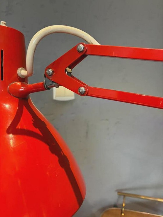 Luxo L-1 architect desk lamp by Jacob Jacobsen, red, 1960s, Table lamps, Metal (photo 6 of 8)