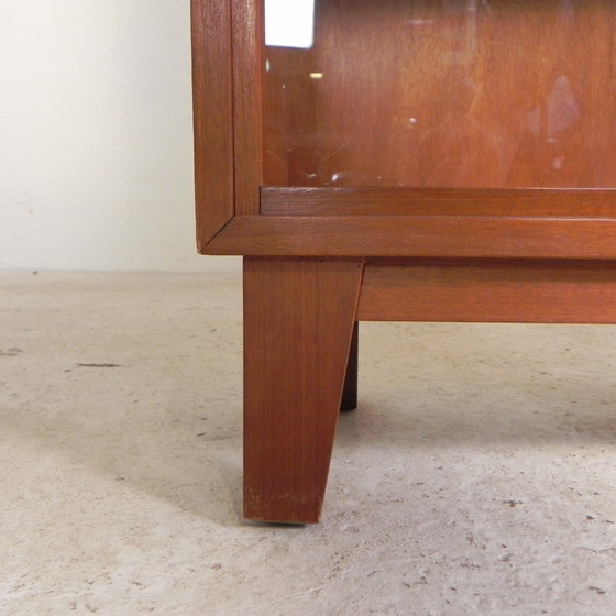 Image 1 of Vetrina con 4 ante scorrevoli in vetro, Musterring, anni '60