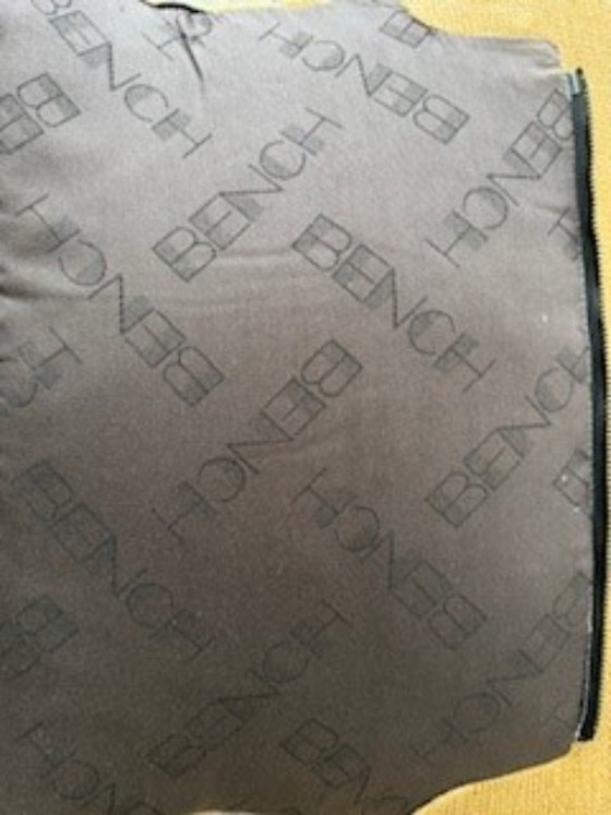 Image 1 of Banc de marque de fauteuil