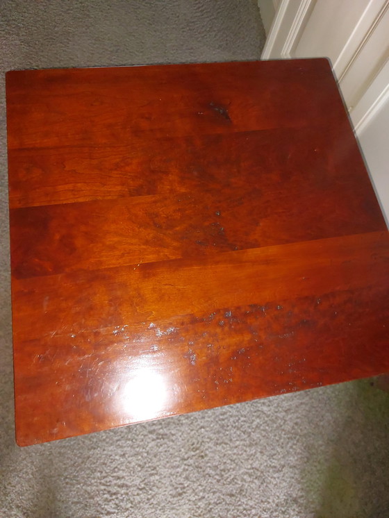 Image 1 of 2 mesas auxiliares