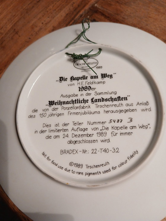 Image 1 of La capilla en el camino, paisajes navideños de 1989