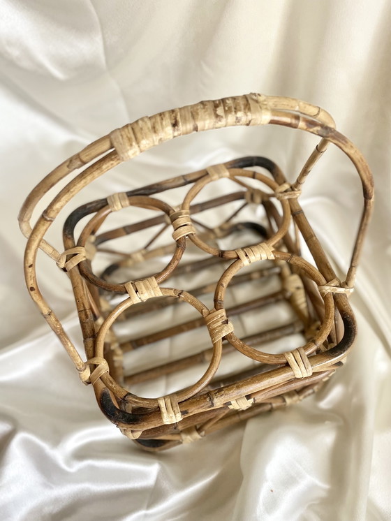 Image 1 of Portabottiglie in vimini vintage a 4 scomparti - anni '60/'70 in rattan naturale - arredamento country bohémien