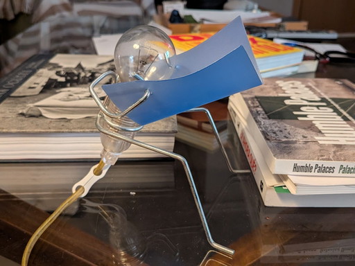 Zwei ikonische Black+Blum Leselampen (Reading Light), ein postmodernes Designstück des Studios