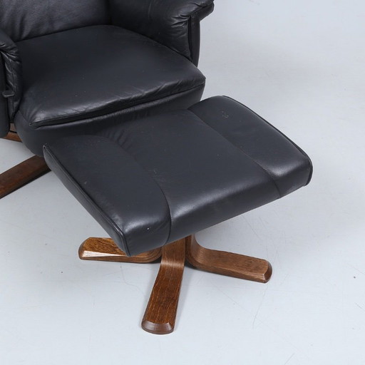 Set aus 2 Sesseln mit Fußhocker