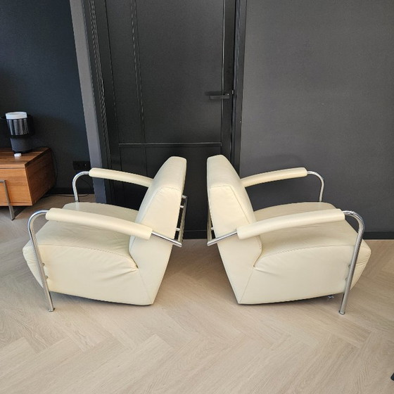 2x Leolux Scylla Armchairs leather cream-white – Chrome (photo 2 of 10)