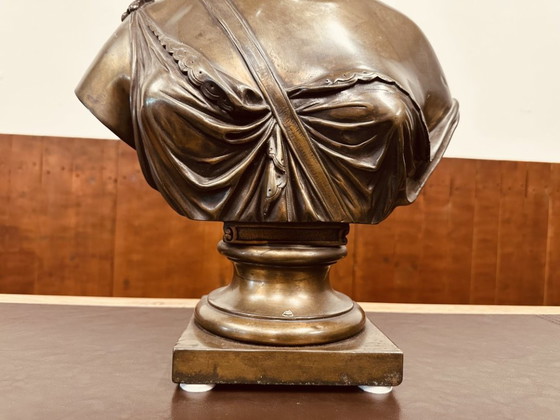 Busto Diana la Cacciatrice di Jean Antoine Houdon – Jean-Antoine Houdon, Sculture, Bronzo (photo 7 of 11)