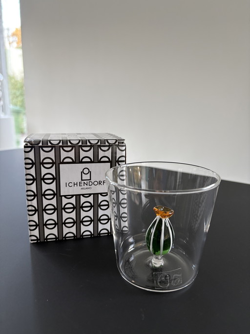 Ichendorf Milano water glass, green ball cactus with flower model