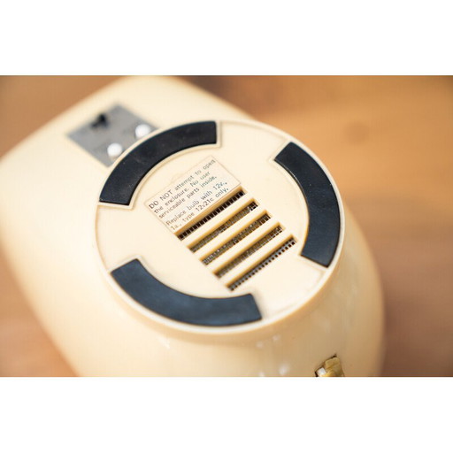 Vintage Radioweckerlampe aus Eisen und Kunststoff, Hongkong 1970