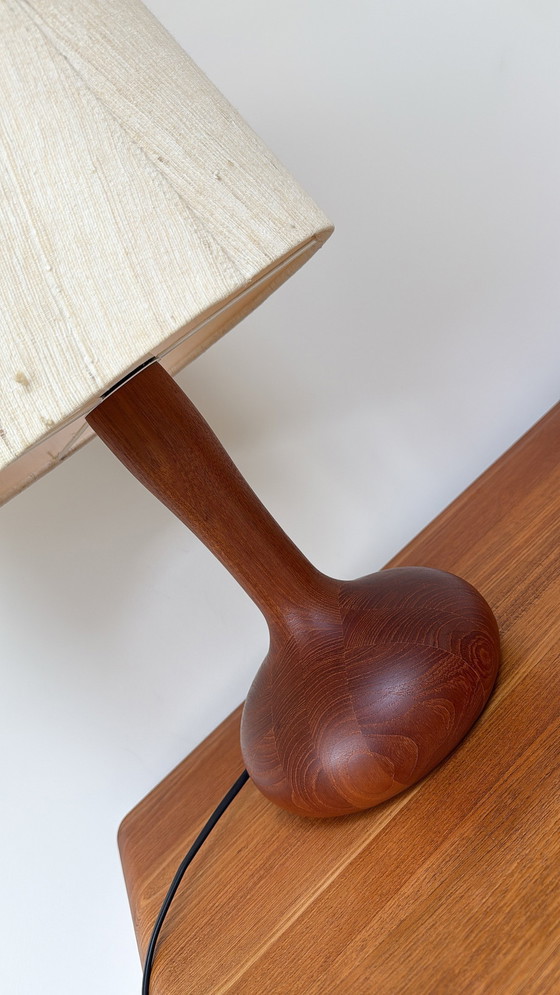 Image 1 of Lampada da tavolo vintage Domus in legno di teak