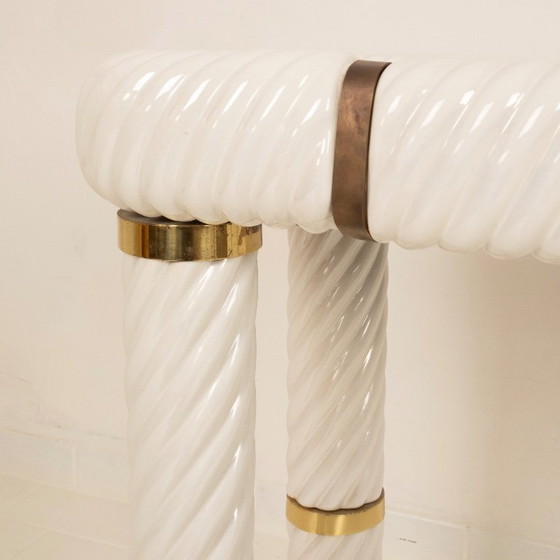 Image 1 of Console en porcelaine et laiton de Tommaso Barbi, 1970