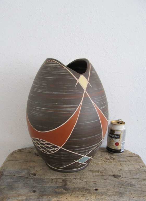 Image 1 of Vase Sawa Keramik Sgraffito-Decor H.M. Muller 1950s