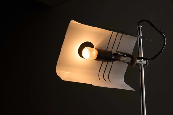Lampe de bureau réglable style 'Spider' en chrome et noir, Métal (photo 4 sur 7)