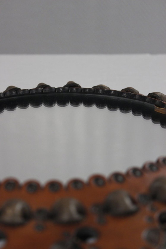 Image 1 of Specchio vintage bohémien a raggiera con cornice in pelle, design anni '60