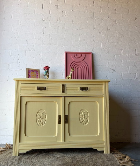 Commode ancienne vintage relookée jaune beurre – Buffet bas, Wood (photo 11 of 16)