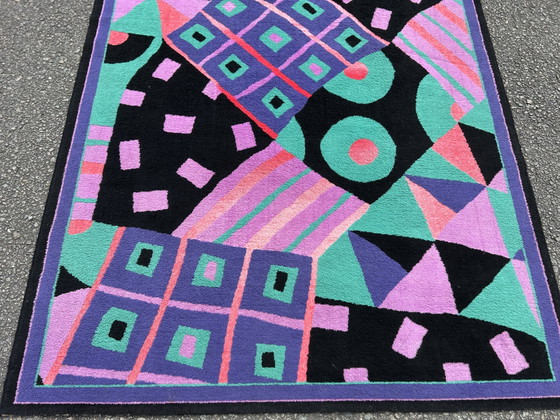 Image 1 of Tapis à poils courts style Memphis vintage des années 1980
