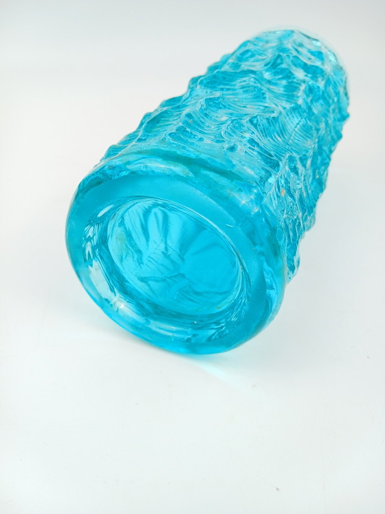 Beautiful Czech Moravia Vase by Vladislav Urban in Blue/Green – Glass (photo 5 of 6)