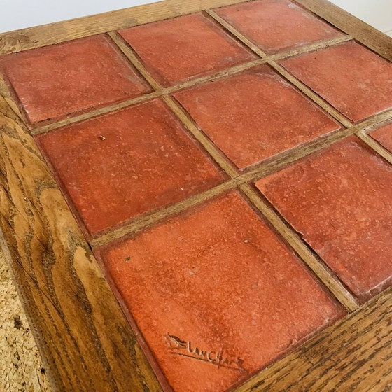 Image 1 of Table Carreaux Rouge Signée