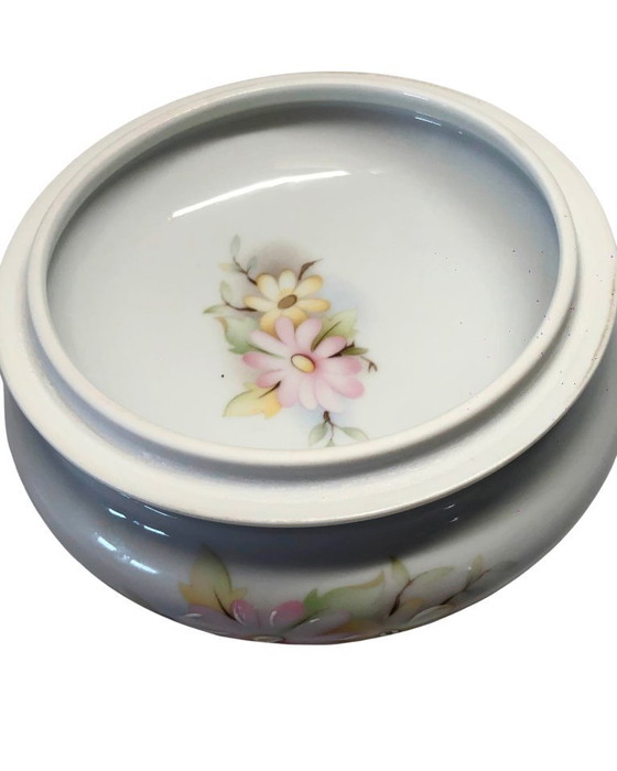 Image 1 of Bomboniera vintage in porcellana di Limoges, Francia - Decorazione floreale dipinta a mano - Condizioni perfette