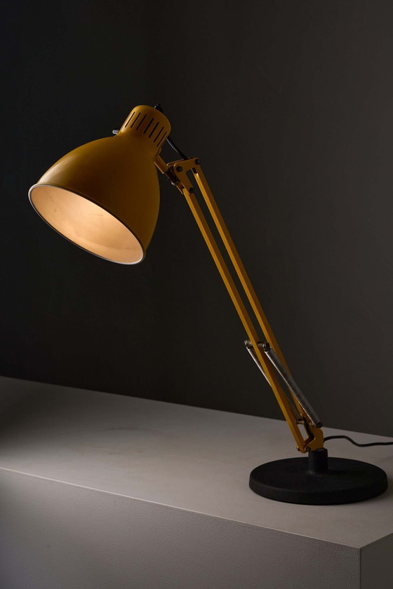 Gelbe 'Arma' Schreibtischlampe von Metalarte, Tischlampen, Gusseisen, Vintage (Foto 8 von 8)