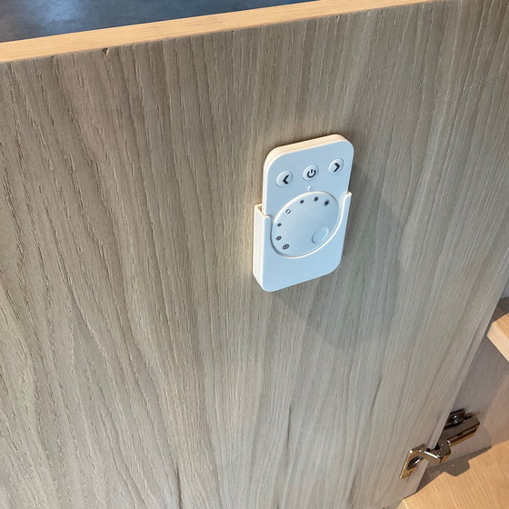 Image 1 of Mobiletto da parete trasparente Vermeer Furniture