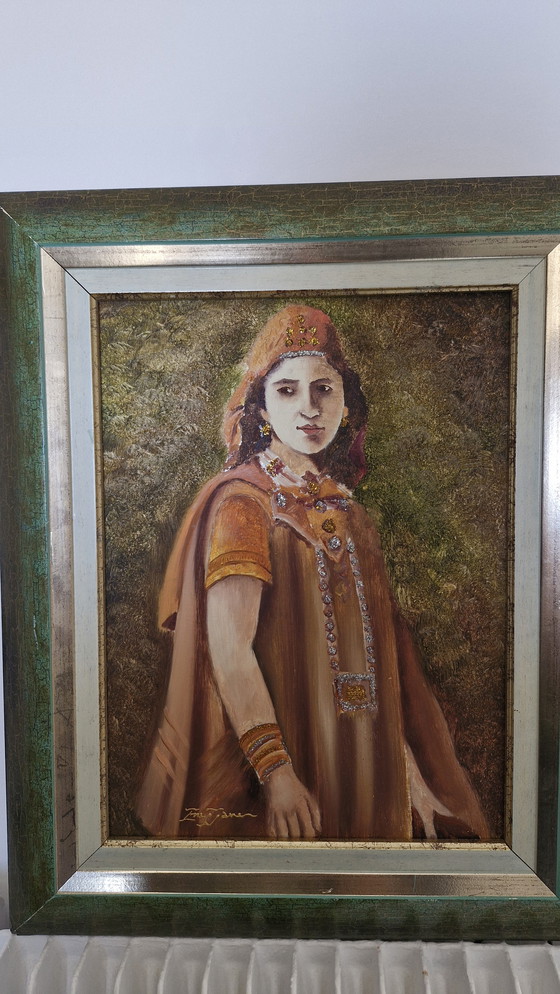 Image 1 of Portrait Royal Féminin