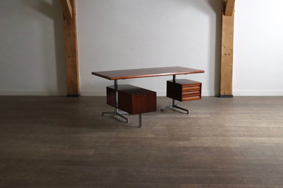 Image 1 of Escritorio T95 de Osvaldo Borsani para Tecno, Italia, 1956.