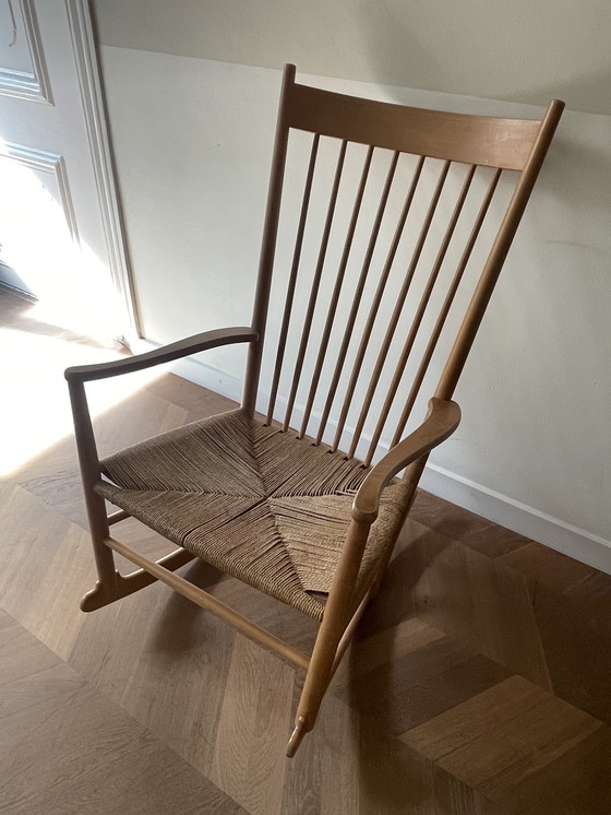 Image 1 of Schaukelstuhl J16, Hans J. Wenger